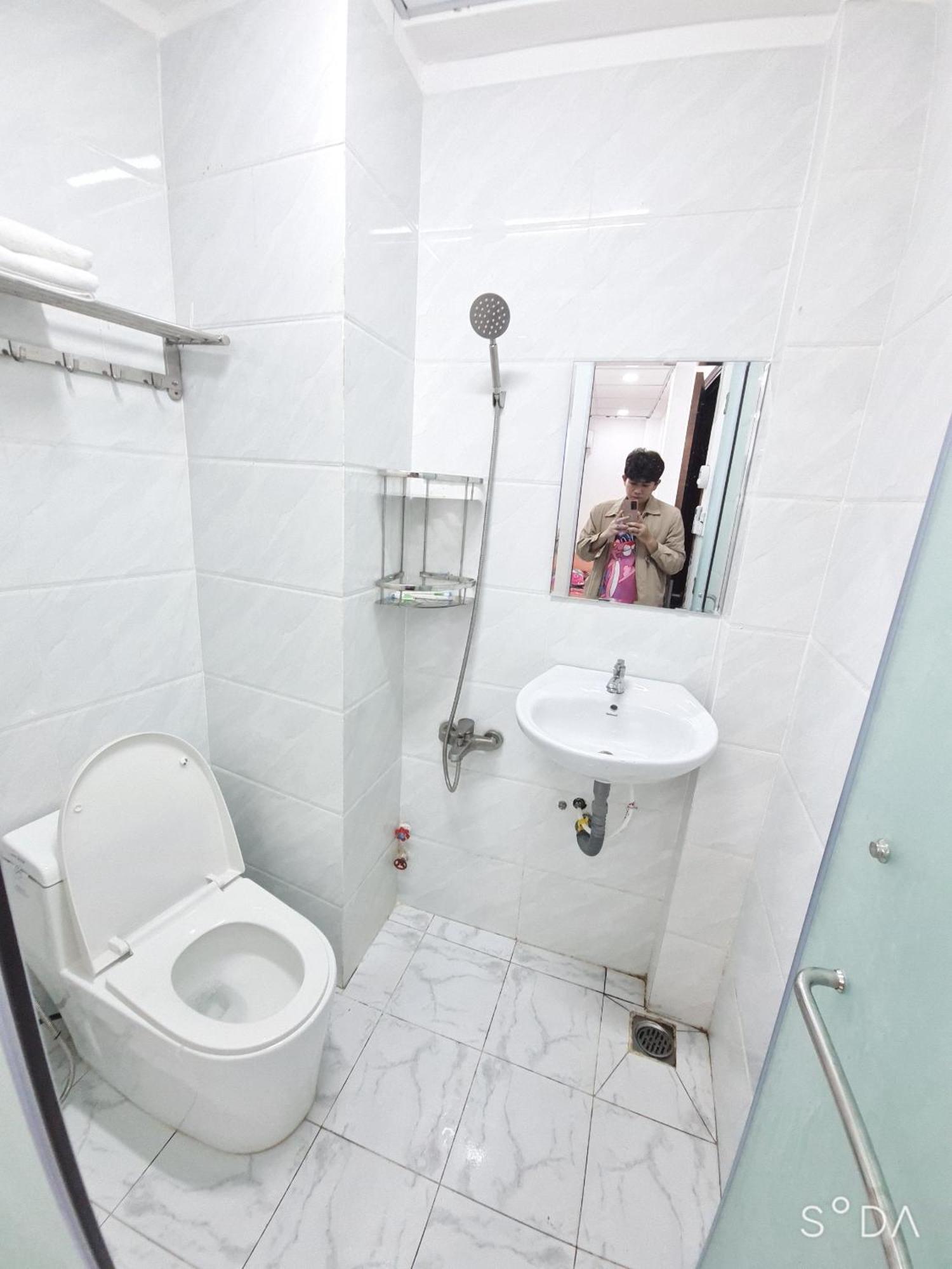The Hidden Hogwarts - Nearly Bui Vien Walking Street Aparthotel Ho Chi Minh City Exterior photo